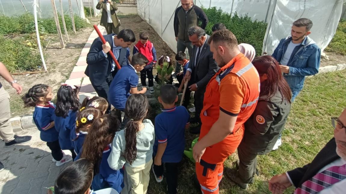 ÖĞRENCİLERİMİZ İLE GELECEĞE NEFES OLDUK